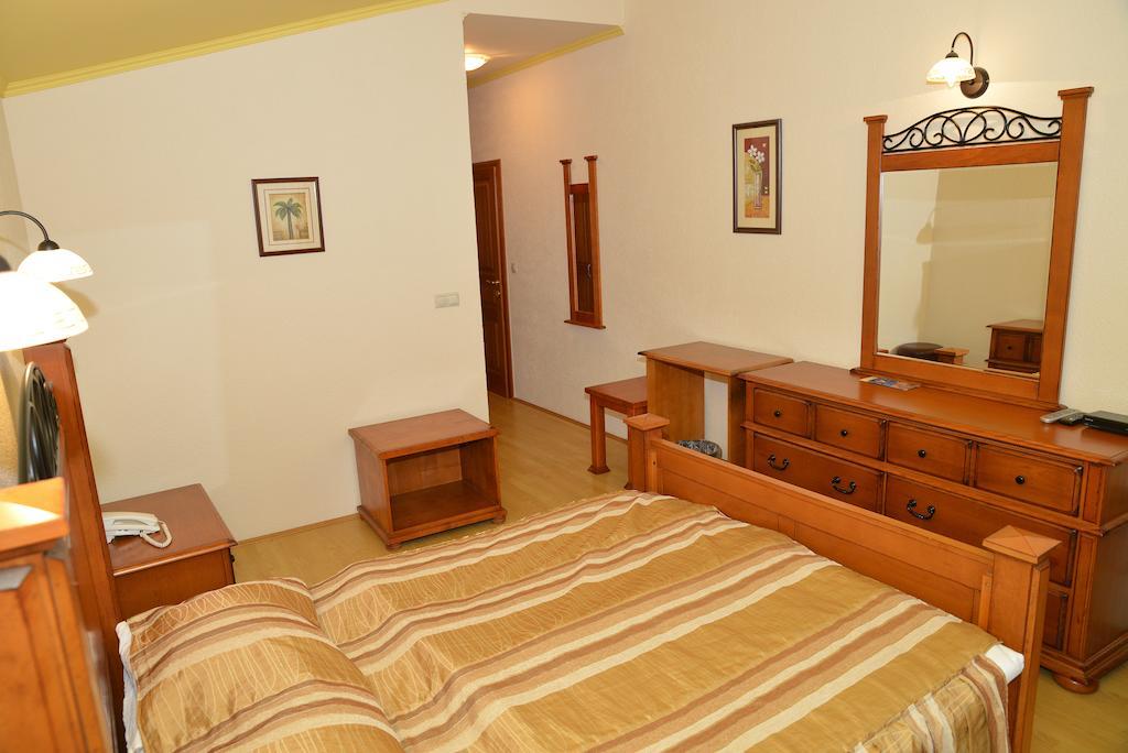Hotel Venezia אימוטסקי חדר תמונה